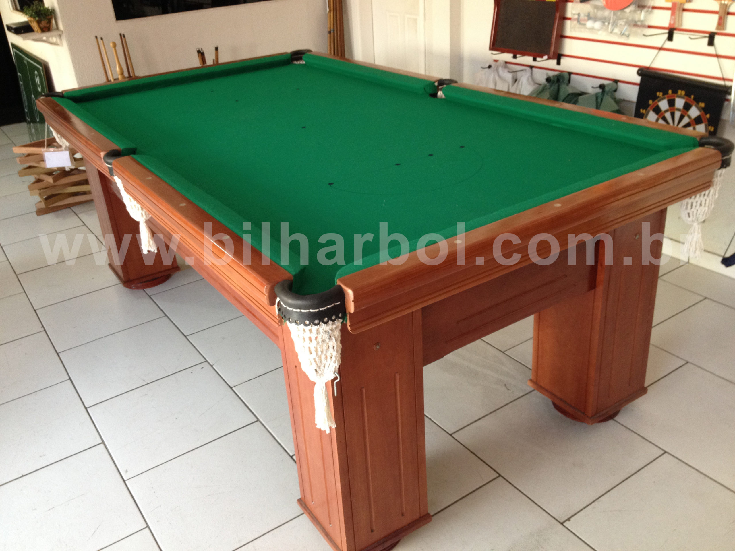 Voit Mesa de bilhar com acessórios, 122 cm : : Esporte